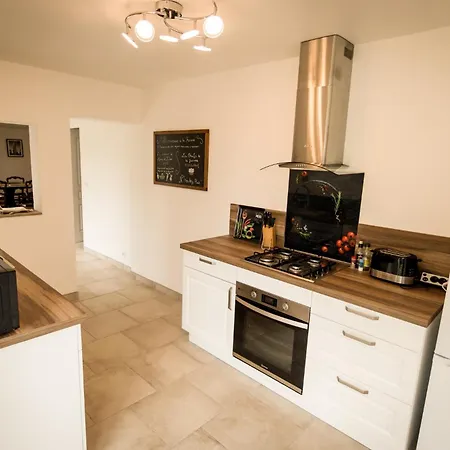 - Maison De Jusqu'a 6 Personnes